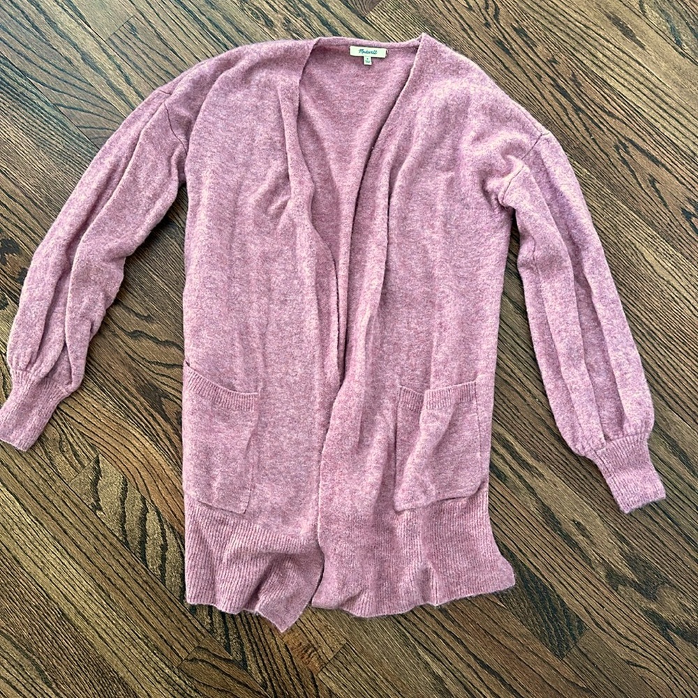 Madewell cardigan in excellent condition!